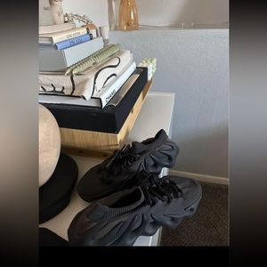 Yeezy 450